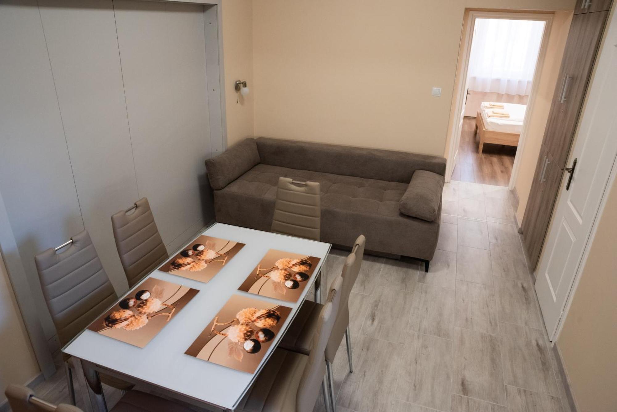 Gesztenye Apartman Makó Zewnętrze zdjęcie