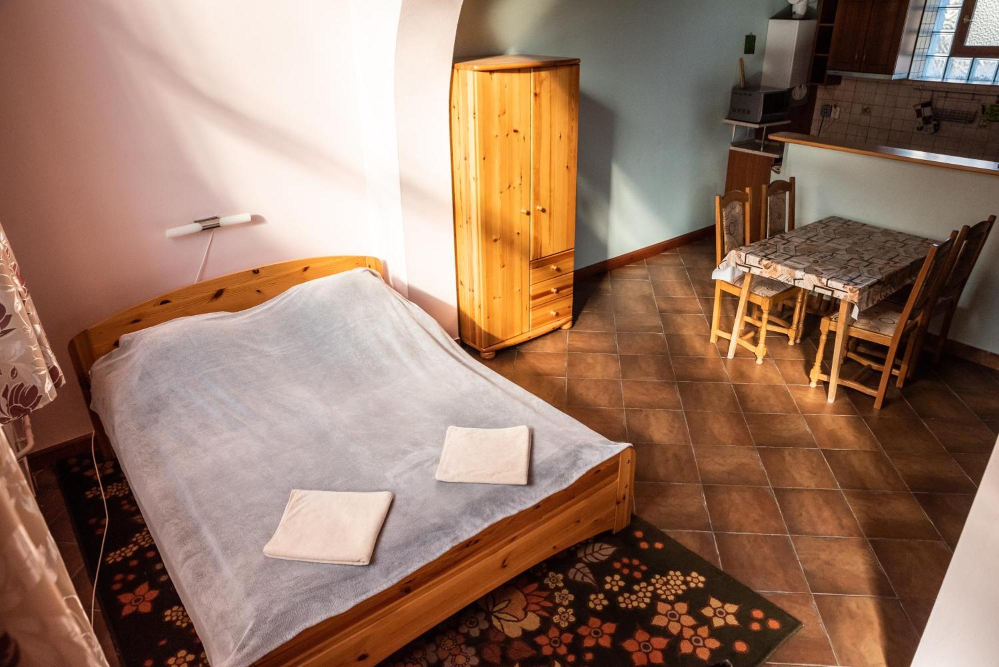 Gesztenye Apartman Makó Zewnętrze zdjęcie